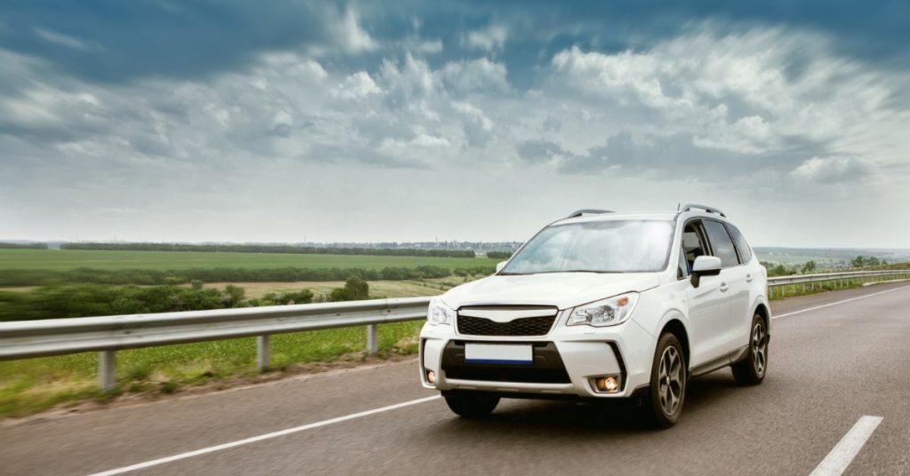 https://s3.amazonaws.com/rnrtires.com/wp-content/uploads/2026/06/12163802/gulfcoastrnr-445543-suv-road-fields-blogbanner-1-1024x536.jpg