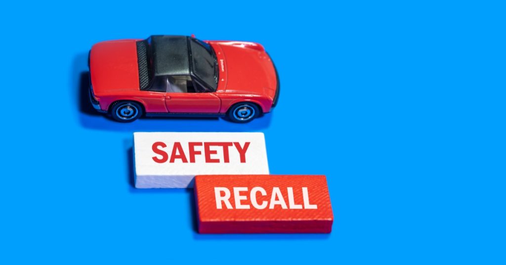 https://s3.amazonaws.com/rnrtires.com/wp-content/uploads/2026/09/21191902/GulfCoastRNR-459218-car-safety-recall-blogbanner1-1024x536.jpg