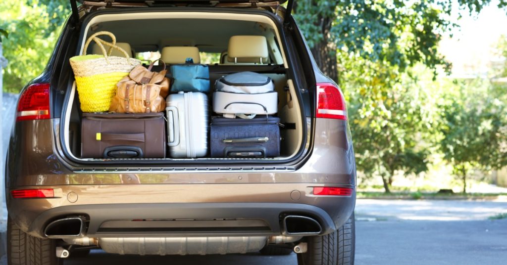 https://s3.amazonaws.com/rnrtires.com/wp-content/uploads/2026/09/23145630/gulf-coast-rnr-459222-car-day-luggage-blogbanner1-1024x536.jpg
