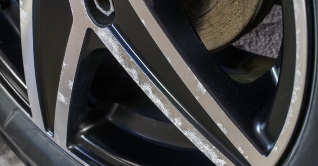https://s3.amazonaws.com/rnrtires.com/wp-content/uploads/2026/10/14165849/GulfCoastRNR-464231-wheel-hub-damage-blogbanner1-1024x536.jpg