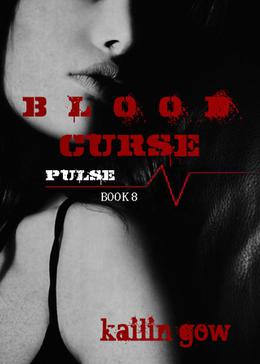 Blood Curse by Kailin Gow