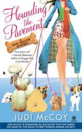 Hounding the Pavement (Dog Walker Mysteries #1) by Judi McCoy