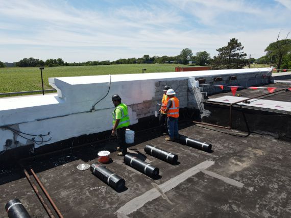 COMMERCIAL ROOFING REPAIR