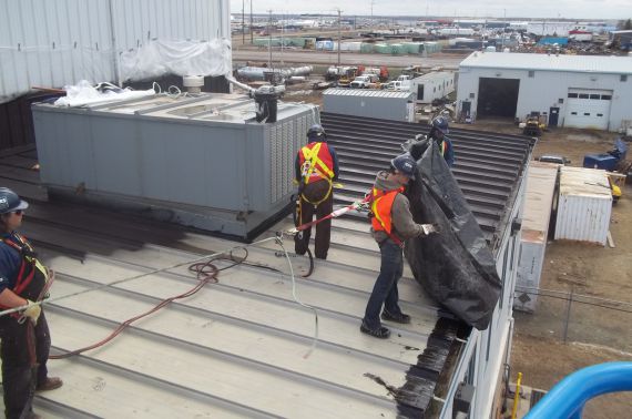 COMMERCIAL ROOFING REPAIR NEAR ME