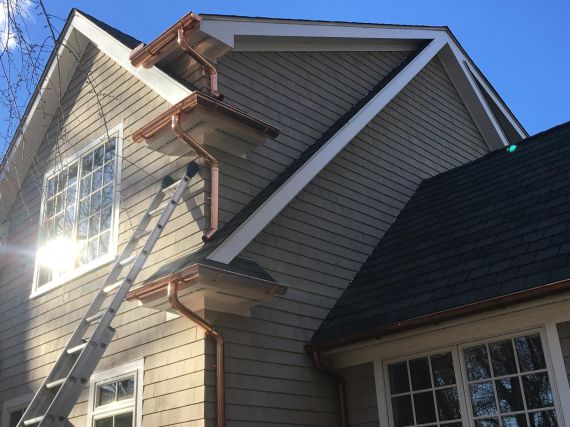 RESIDENTIAL ROOFING CONTRACTOR