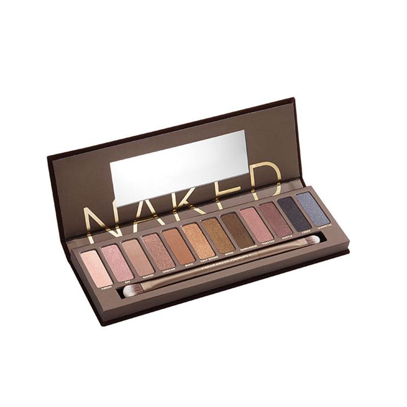 Trousse beauté: les 5 incontournables de Rebecca Makonnen 