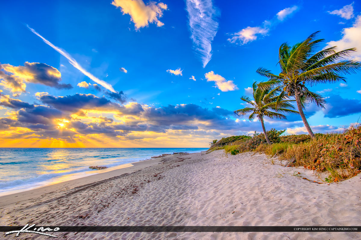 Tequesta Beach at Coral Cove Park on Jupiter Island Royal Stock Photo