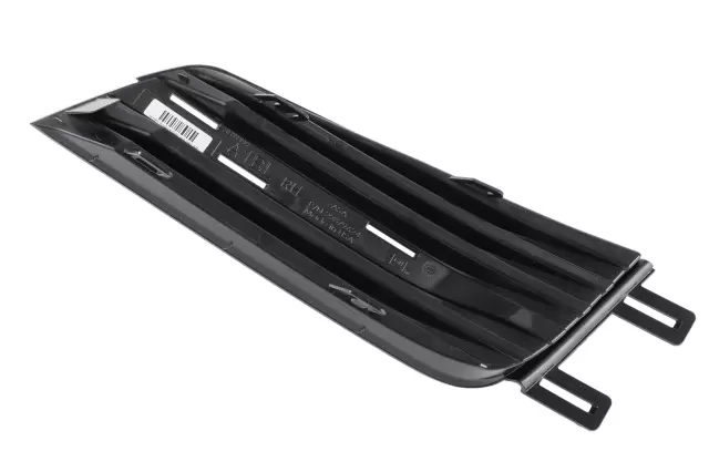 2015-2019 Cadillac ATS - Passenger Side Front Fog Lamp Opening Cover