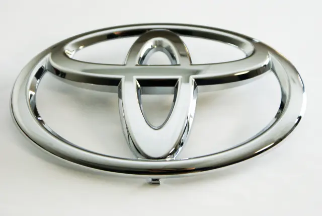 2007-2022 Toyota Grille Emblem (Front) 75311-0C030 | Toyota Parts