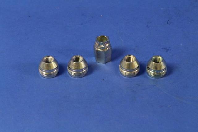 Mopar OEM Wheel Lock Kit For 2018-2025 Jeep Wrangler JL – Set Of 5 Chrome Lug Nuts + Key
