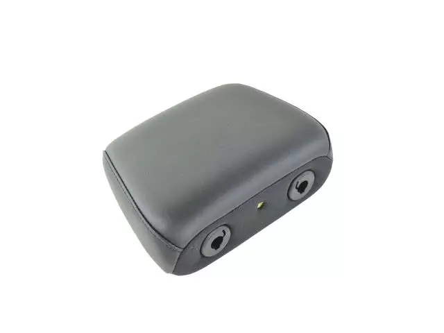 Second Row Headrest, Outboard