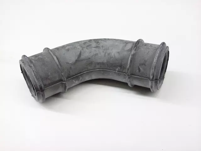Audi Hose 058103493A