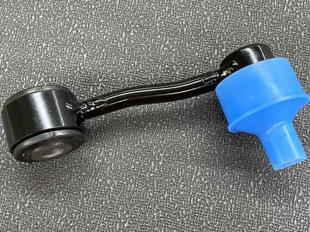 2018-2023 Jeep Stabilizer Bar Link Assembly 68293033AC
