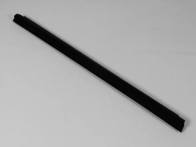 Genuine Mopar Front Right Belt Molding Weather Strip For 94-01 Ram 1500 & 94-02 Ram 2500/3500