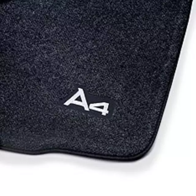 Molded Trunk Mat - Sedan