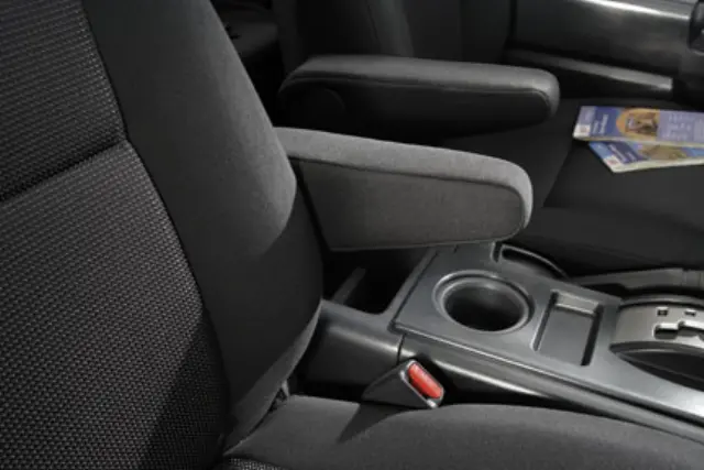 fjクルーザーリヤ用USヘッドレスト FJクルーザーJ15/TOYOTA/トヨタFJ