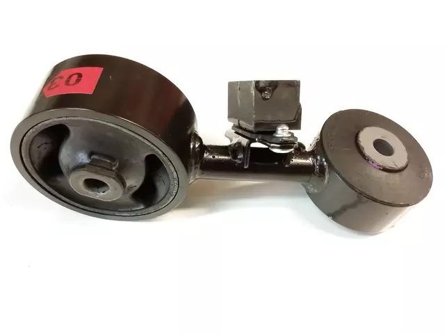 Ｓ2 2002-2006 Toyota Camry Motor Mount | Passenger Side Upper
