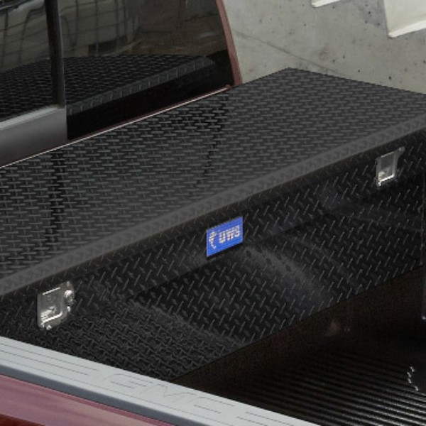 20082020 GM Bed Tool Box Low Profile By Thule 19303349