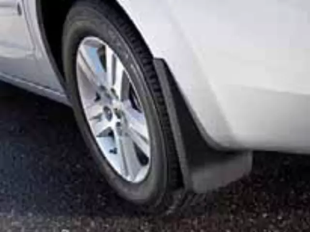 Splash Molded - Front Guard Kit