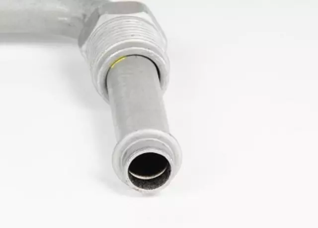 1996-2000 GM Engine Oil Cooler Hose Assembly