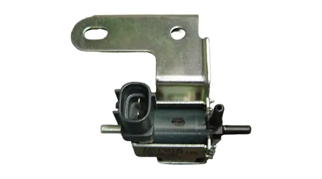 1996-2001 Toyota Vapor Canister Purge Solenoid 25860-75140