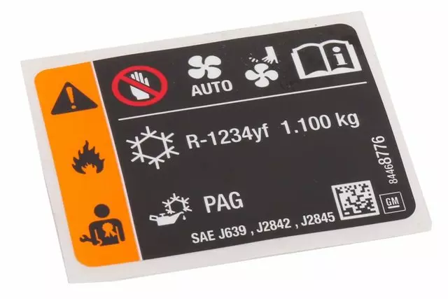 Air Conditioning Refrigerant and Fan Blade Warning Label