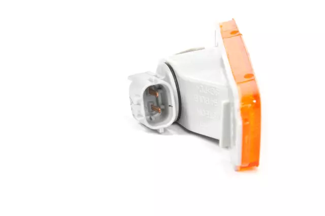 こまページ 2010-2015 Chevrolet Camaro Front Passenger Side Marker Lamp