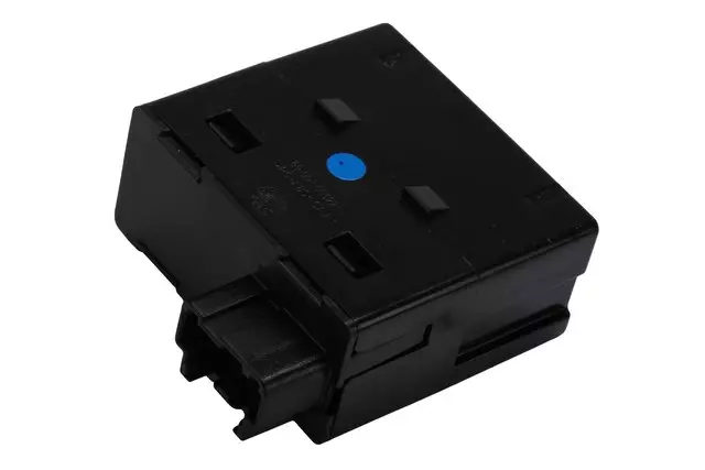 2019-2024 GM Black Dual Port Charging Receptacle 13525890 | GM  