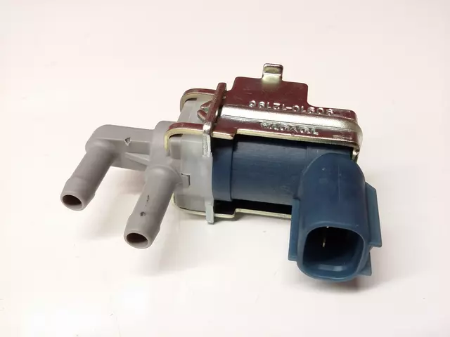 1999-2003 Lexus - Vacuum Valve
