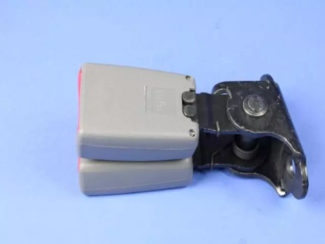 Two Buckles Seat Belt