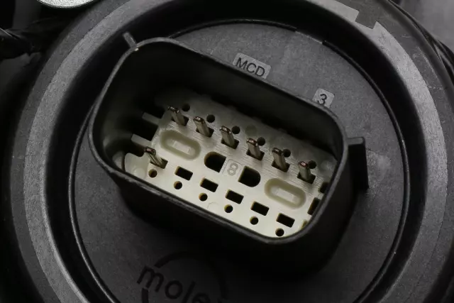 Headlight Connector Pigtail Plug For 2013-2019 Cadillac ATS – 12-Pin Female Socket