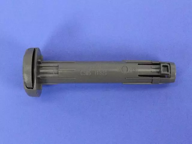 Headrest Sleeve, Locking