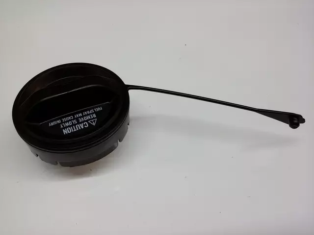 Genuine Official Toyota Fuel Tank Cap part# 77300-53010 for 2000