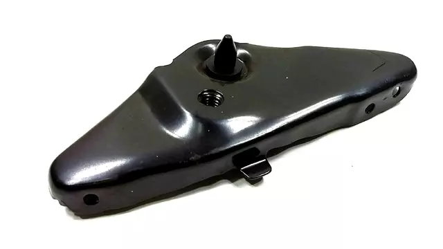 1995-1999 Subaru Legacy - Bumper Cover Bracket