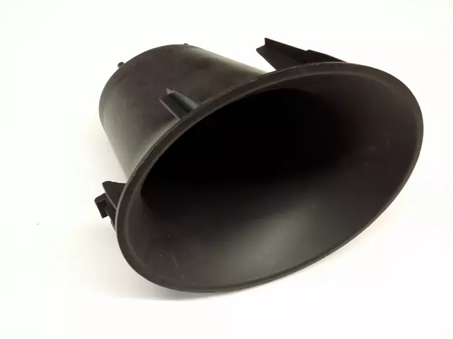 2005-2007 Toyota Sequoia - Hole Cover