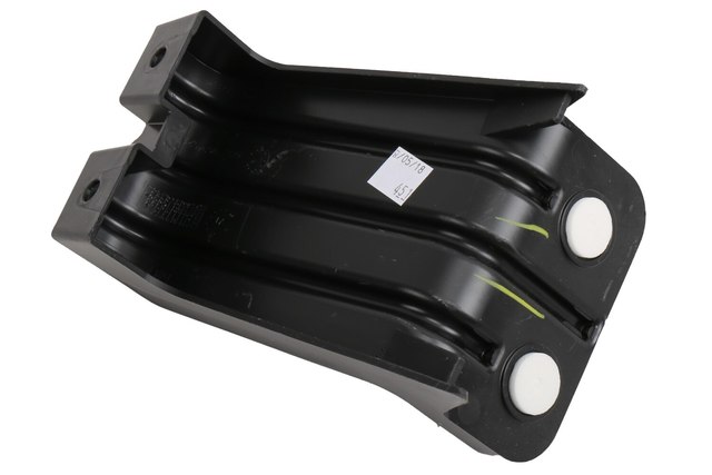 Pair Of Front Lower Bumper Reinforcement Brackets For 2021 Chevy Tahoe / Suburban (LH & RH) - OEM Spec