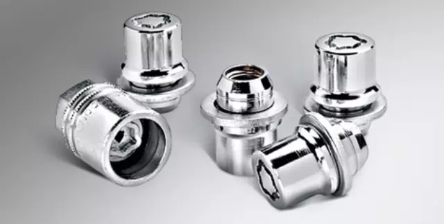 00276-00900 - Alloy Wheel Locks - Clear Chrome - 5 Pieces 2005