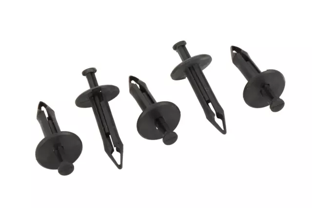 Retainer-Frt Bpr Fascia Engy