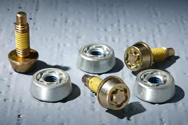 Air Bag Anti-Theft Bolt, Passenger Side