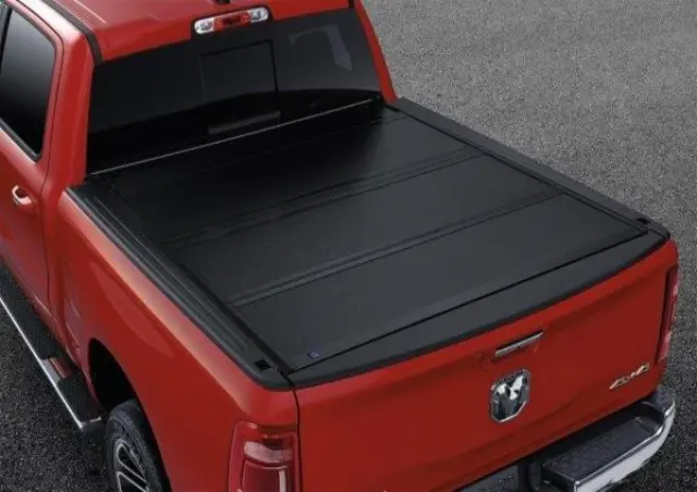 Dodge RAM1500ハードトノカバー 2019-2026 Ram 1500 Hard Folding Tonneau Cover 82215225AF | Mopar