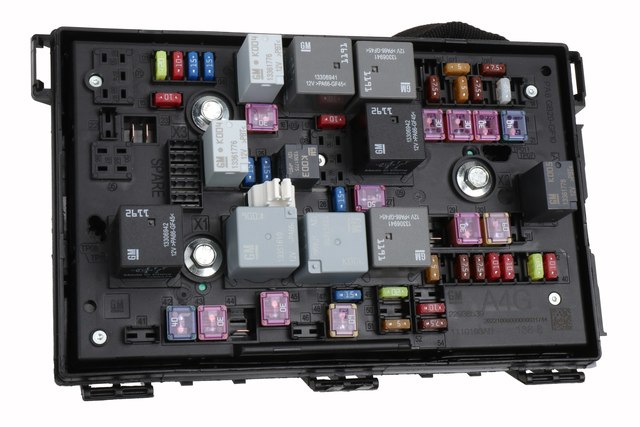 Fuse & Relay for 2014 Buick Verano | GMPartsDirect.com