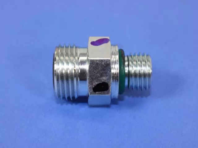 Oil Inlet Tube Adapter