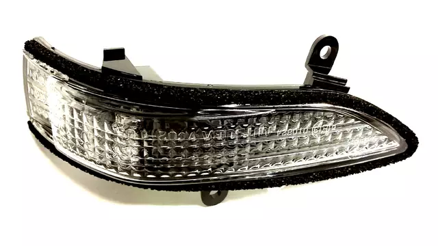 84401AG052 - Body: Lamp Lens for Subaru: Impreza, Legacy, Outback, Tribeca Image