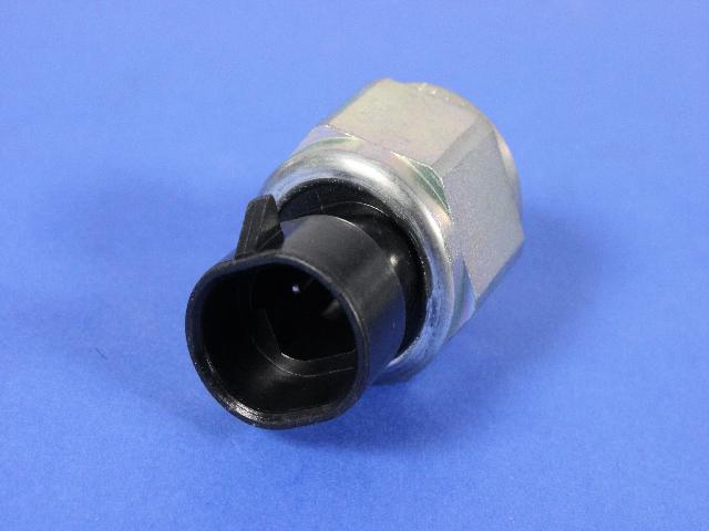 Power Steering Pump With Pulley For 2003-2010 Chrysler PT Cruiser & Dodge Neon 2.4L L4
