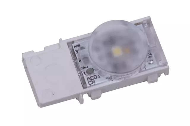 Front Floor Courtesy Lamp