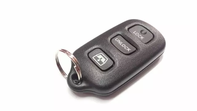 1999-2009 Toyota 4Runner - Keyless Entry Transmitter