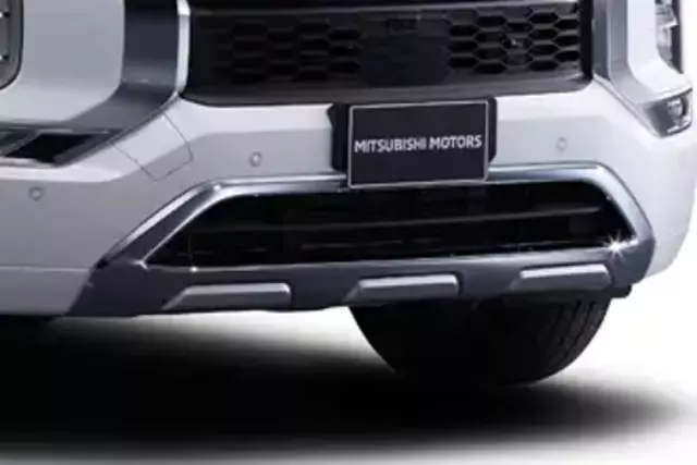 MZ555591EX - Front Lower Trim - Chrome 2022-2025 Mitsubishi