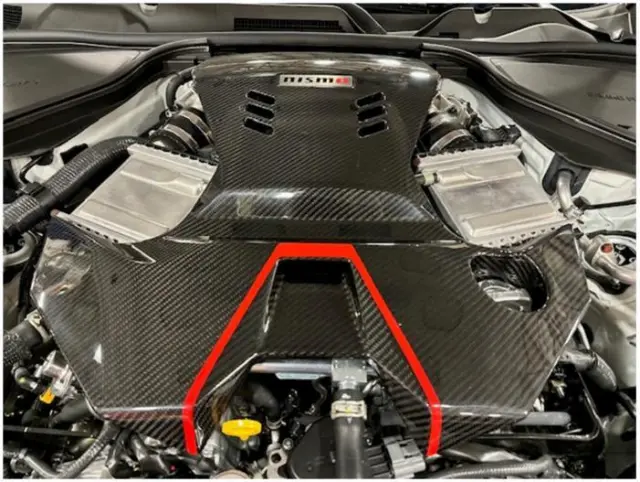 Nissan z34V6 VVEL エンジンカバー 車 Nissan z34V6 VVEL エンジンカバー