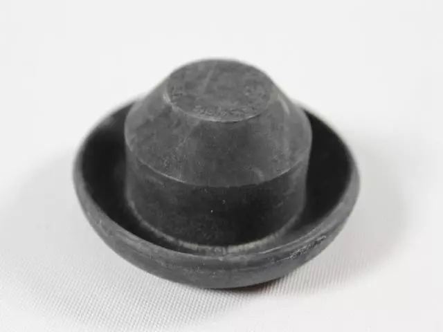 Plug, Rear, Floor Pan