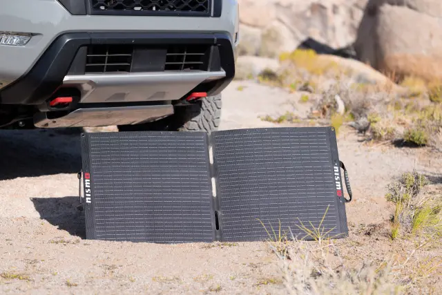 NISMO High Efficiency 100-Watt Folding Solar Panel T99F7-100FSP